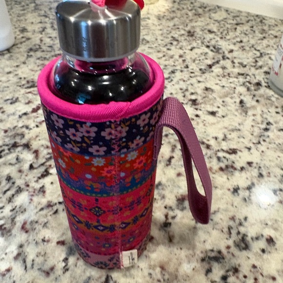 NATURAL LIFE Floral Glass Water Bottle with Pink Sleeve - Picture 3 of 3